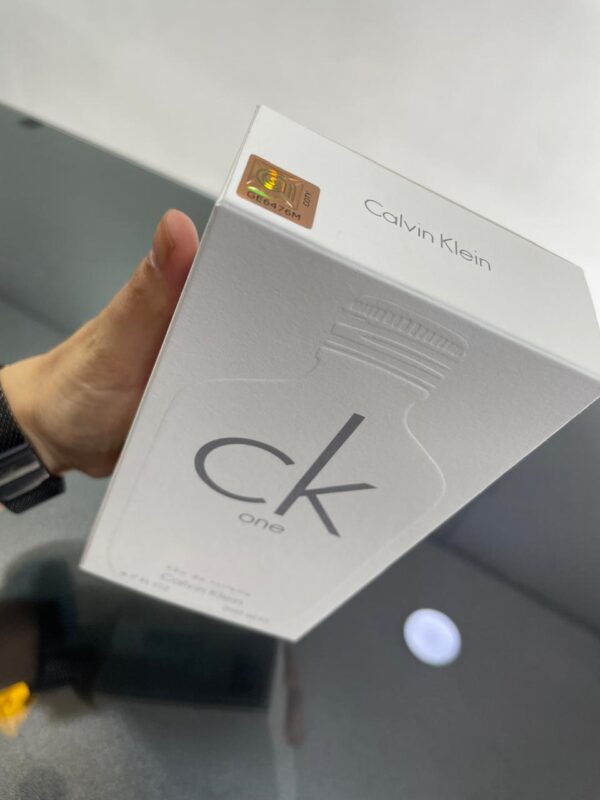 Calvin Klein Ck One Perfume Unissex 100ml - 200ml - Imagem 5